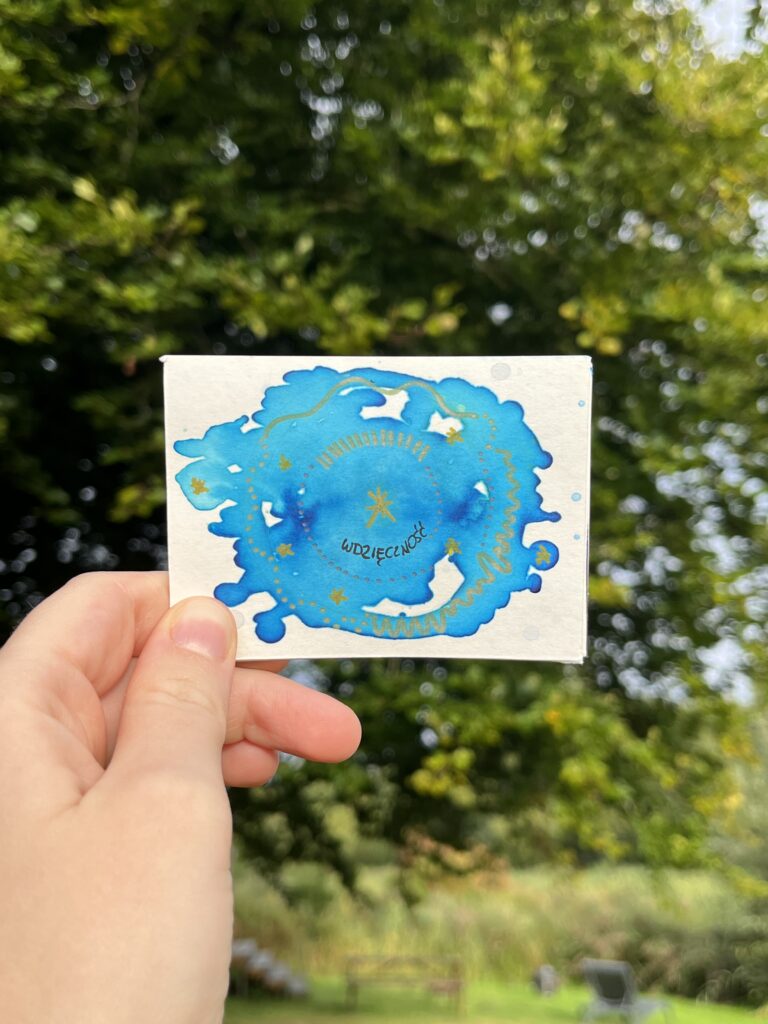 płynąca mandala karta atc handmade intencja afirmacja